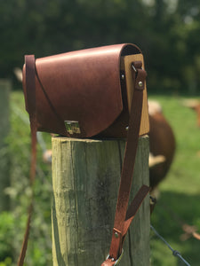 Crossbody purse