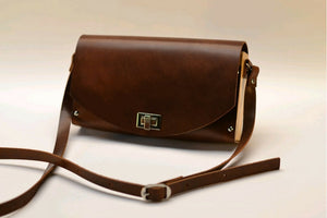 Crossbody purse